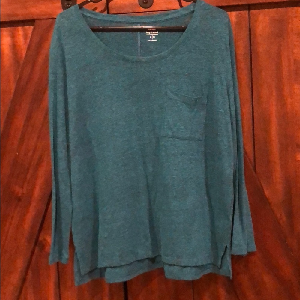Long sleeve tee